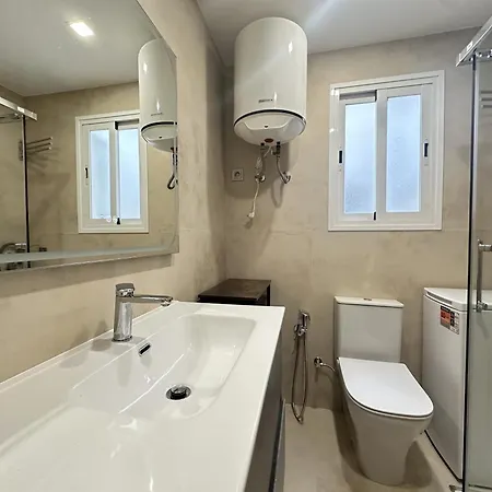 Nautic 2 - A 2 Min De La Playa, A/a Y Parking Apartment